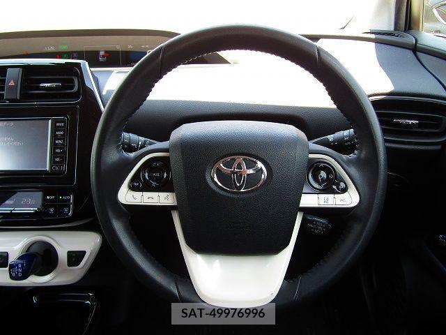 Toyota PRIUS 2018-07 335553-14