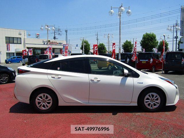 Toyota PRIUS 2018-07 335553-13