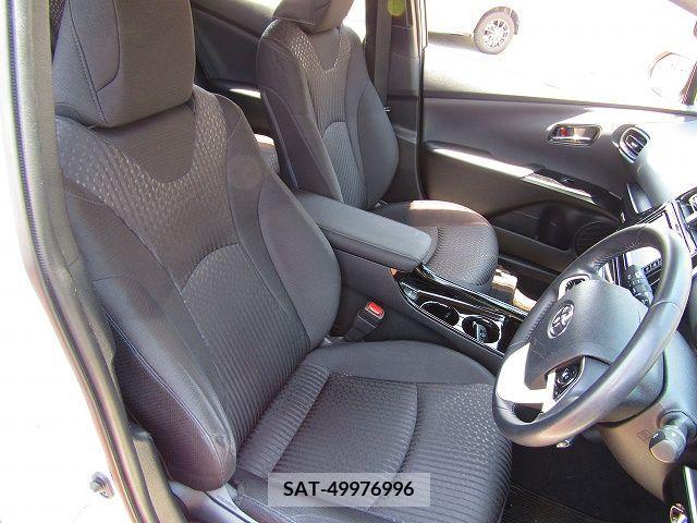 Toyota PRIUS 2018-07 335553-9