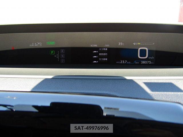 Toyota PRIUS 2018-07 335553-7