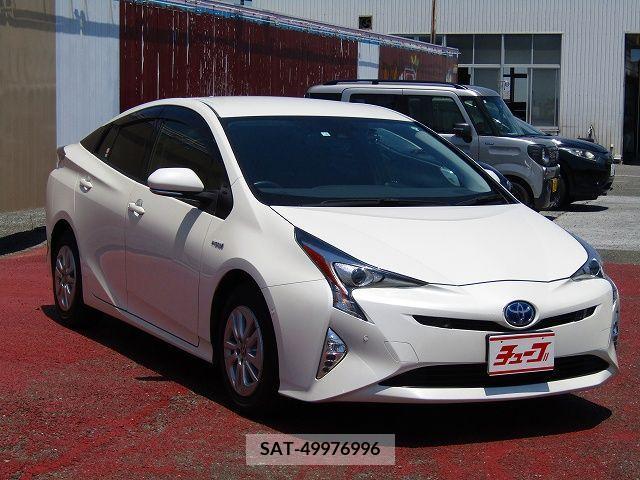 Toyota PRIUS 2018-07 335553-6