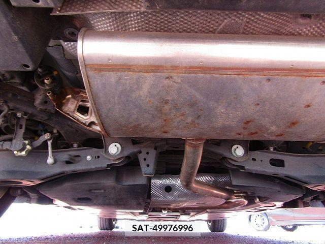 Toyota PRIUS 2018-07 335553-25