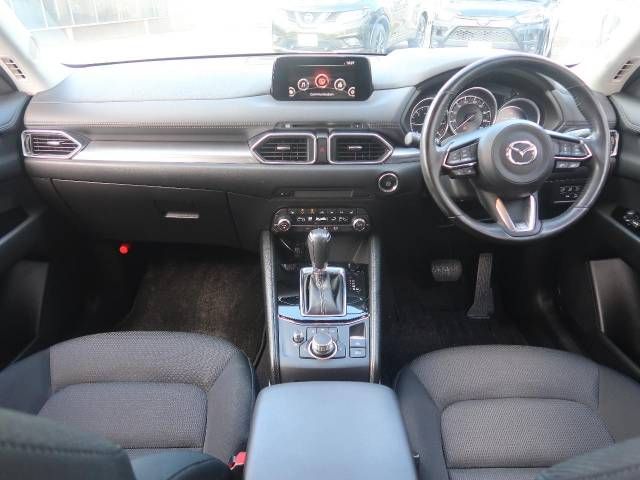 Mazda CX-5 2018-11 16051-1
