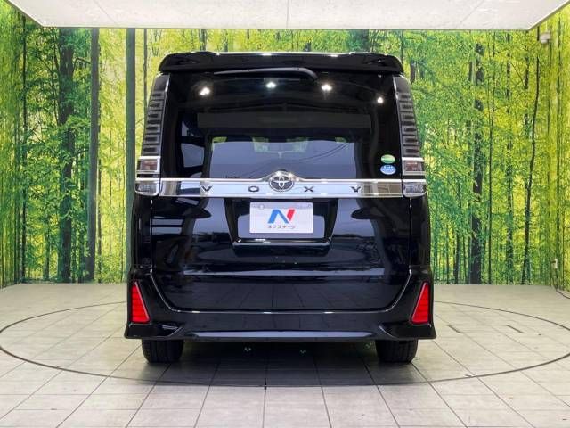 Toyota VOXY 2017-09 190141-16