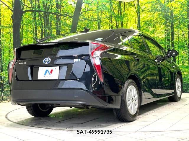 Toyota PRIUS 2017-11 217047-17