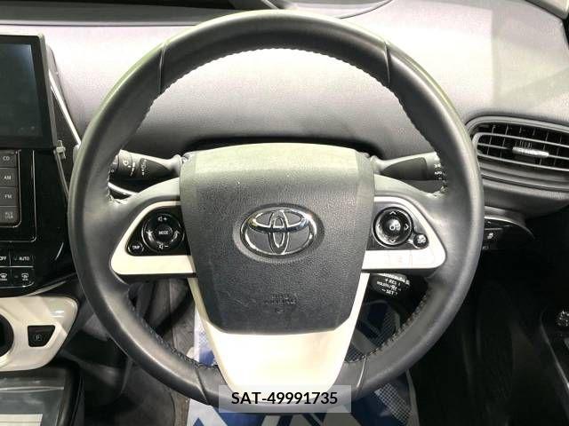 Toyota PRIUS 2017-11 217047-11
