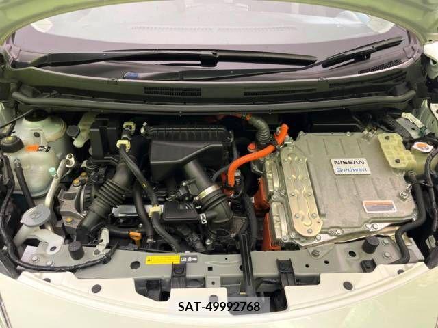 Nissan NOTE 2019-11 329478-18