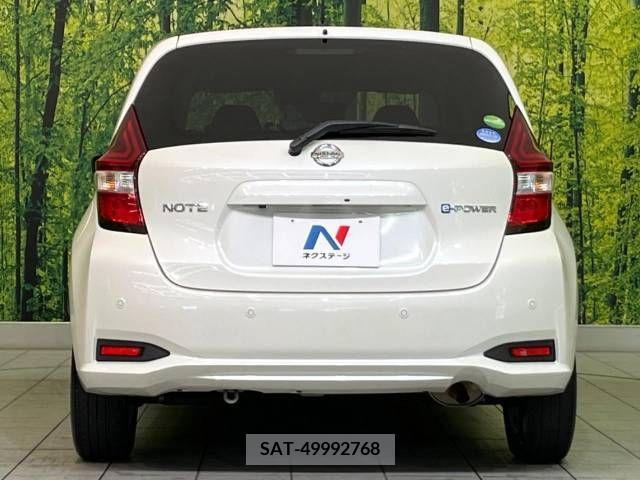 Nissan NOTE 2019-11 329478-15