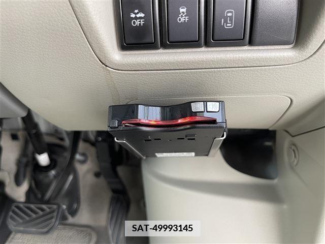 Suzuki EVERY WAGON 2018-01 381126-14
