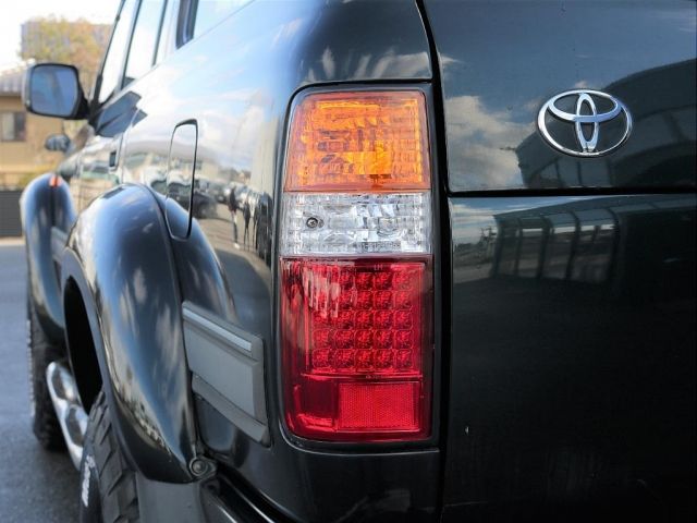 Toyota LAND CRUISER 1996-01 1562-14