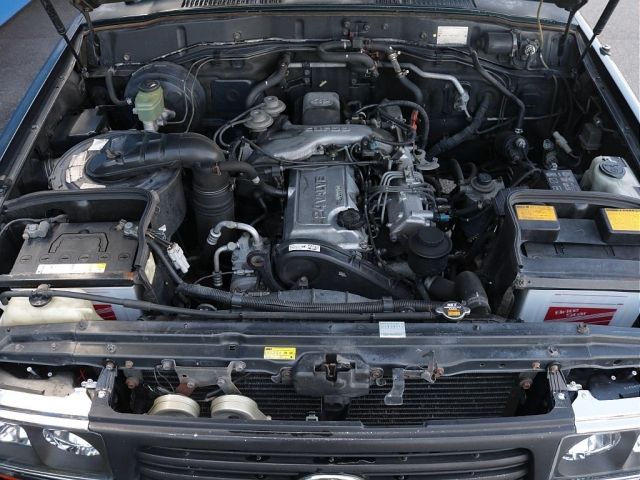 Toyota LAND CRUISER 1996-01 1562-15