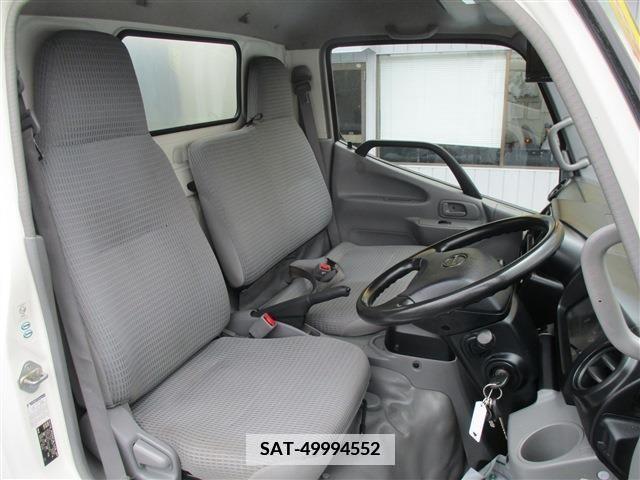 Hino DUTRO 2013-05 371786-12
