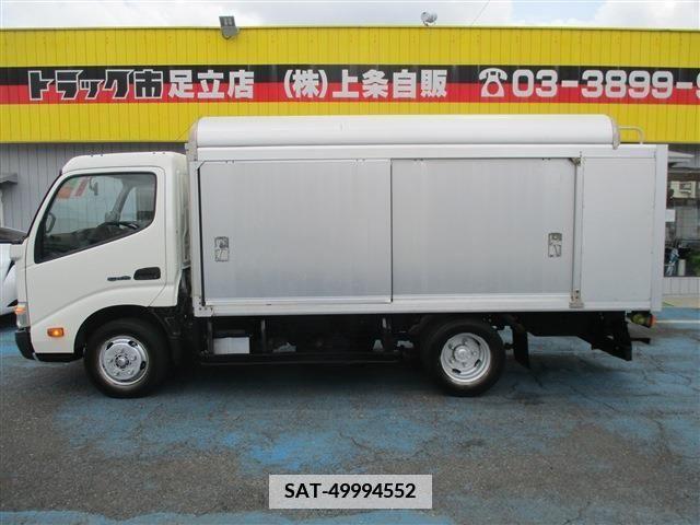 Hino DUTRO 2013-05 371786-3
