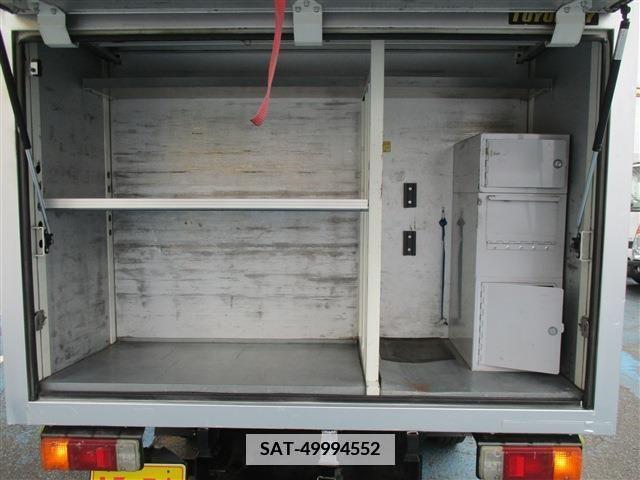 Hino DUTRO 2013-05 371786-28