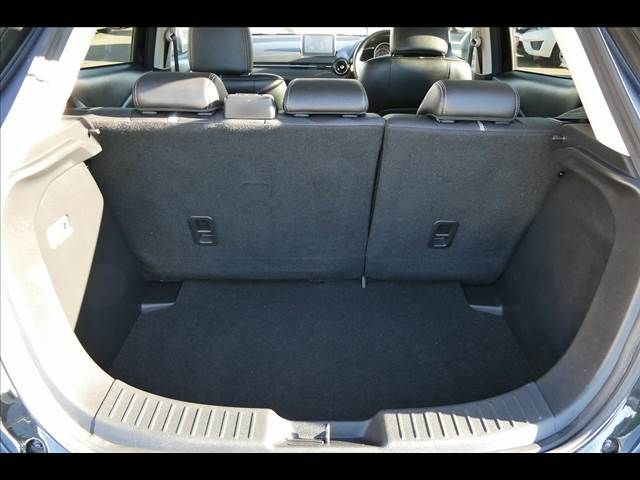 Mazda DEMIO 2016-11 6723-11