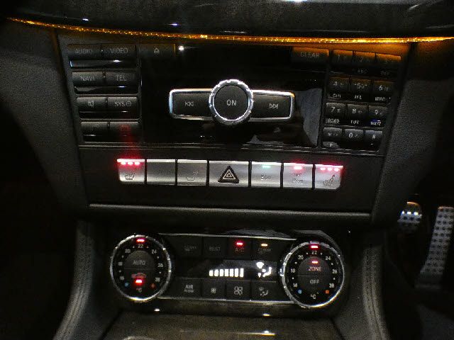 Mercedes Benz CLS-CLASS 2012-12 5587-16