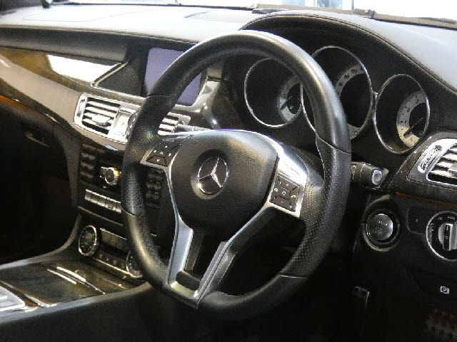 Mercedes Benz CLS-CLASS 2012-12 5587-26