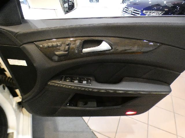 Mercedes Benz CLS-CLASS 2012-12 5587-21