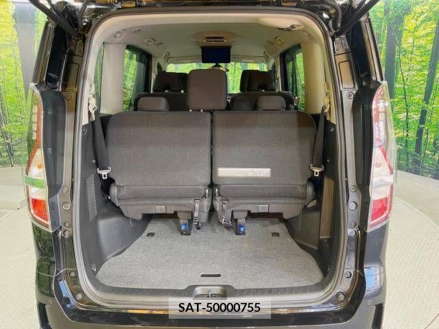 Nissan SERENA 2020-02 367726-11