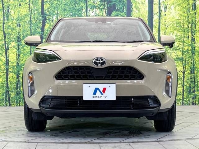 Toyota YARIS CROSS 2023-03 184800-14