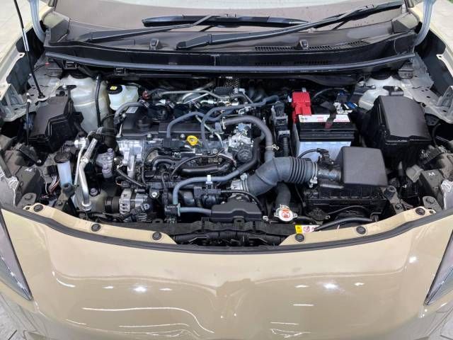 Toyota YARIS CROSS 2023-03 184800-18