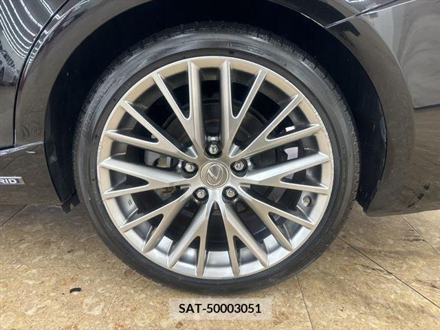 Lexus IS 2013-09 275457-16
