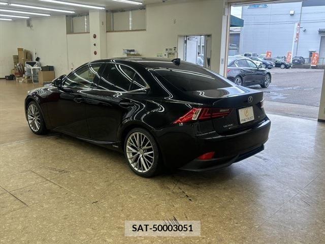 Lexus IS 2013-09 275457-6