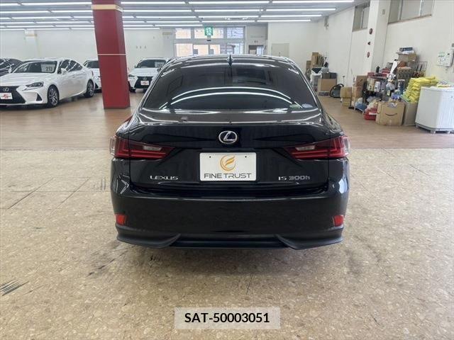Lexus IS 2013-09 275457-5