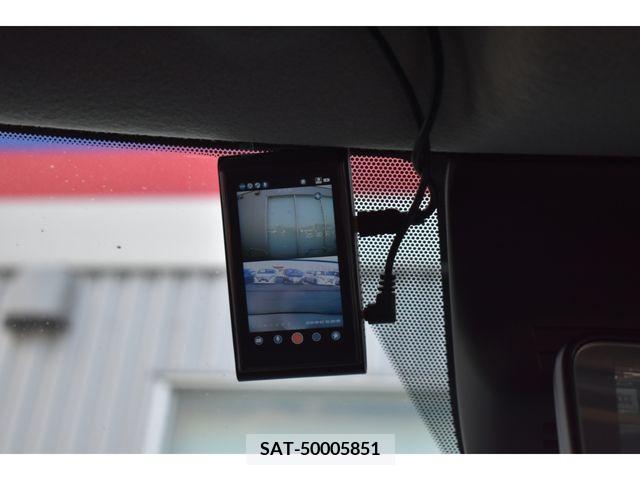 Nissan LEAF 2020-05 395439-6