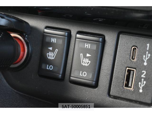 Nissan LEAF 2020-05 395439-10