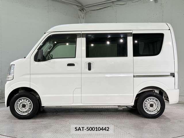 Suzuki EVERY 2018-03 297373-11
