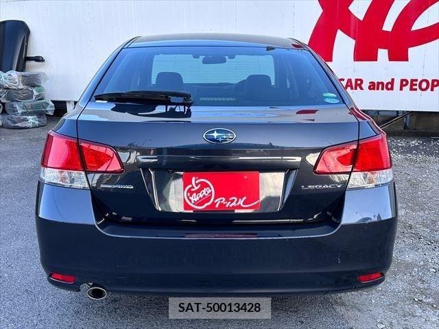 Subaru LEGACY B4 2013-02 210996-5