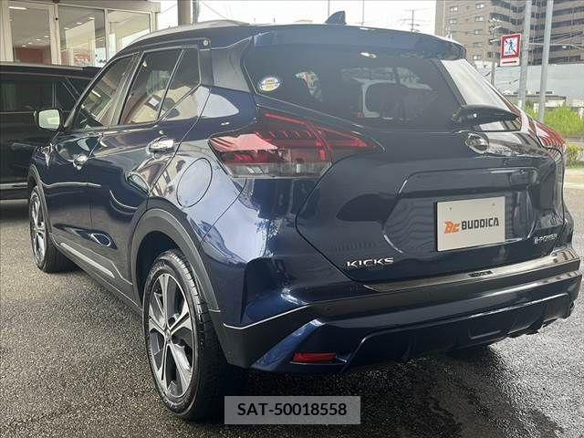 Nissan KICKS 2021-09 331008-12