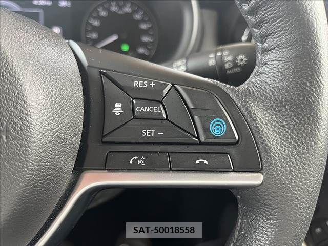 Nissan KICKS 2021-09 331008-24