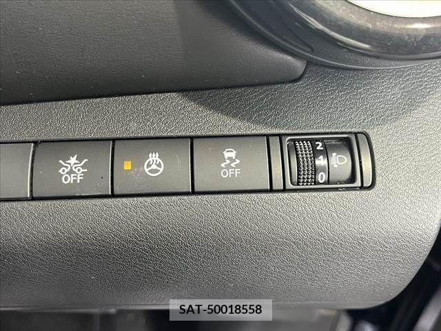 Nissan KICKS 2021-09 331008-6