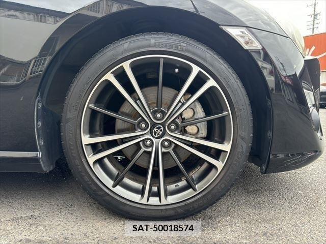 Toyota 86 2012-05 321136-11