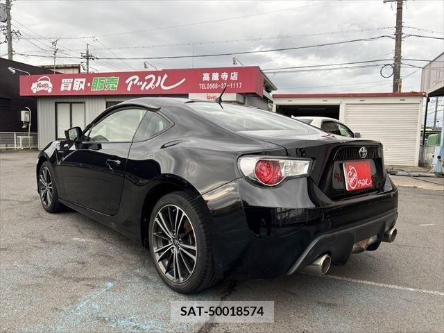 Toyota 86 2012-05 321136-17