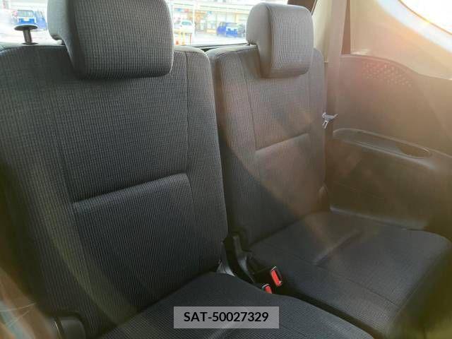 Toyota SIENTA 2016-07 394063-10