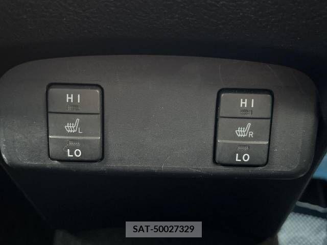 Toyota SIENTA 2016-07 394063-6