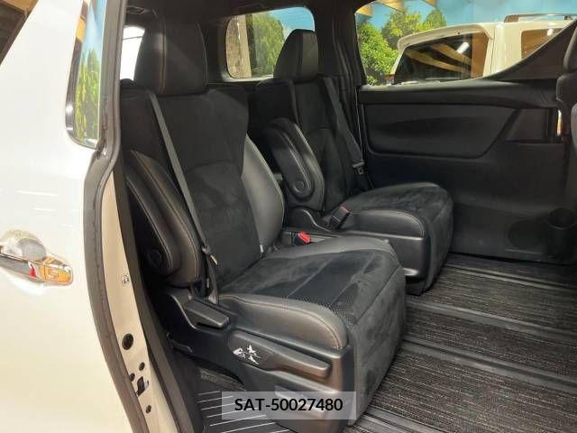 Toyota VELLFIRE 2022-10 215422-8