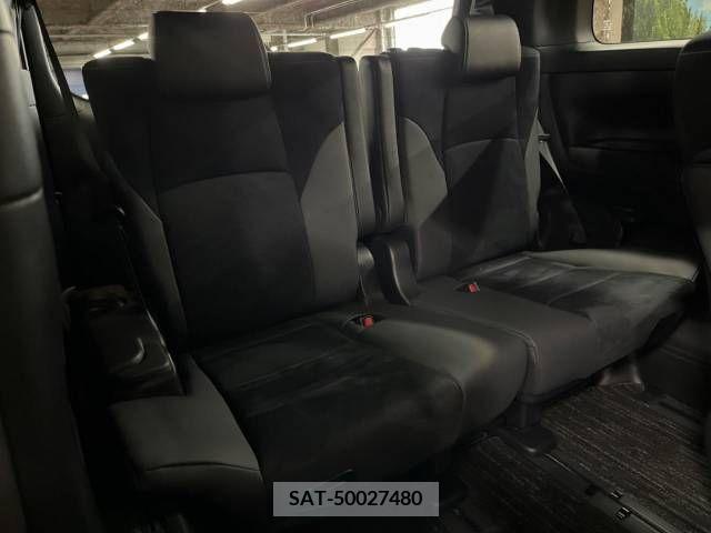 Toyota VELLFIRE 2022-10 215422-9