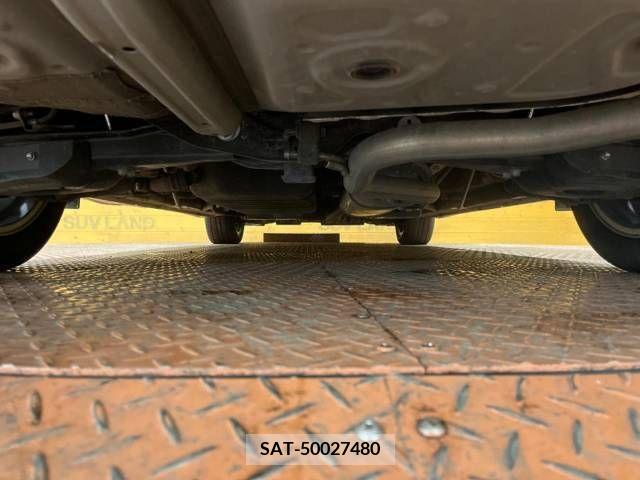 Toyota VELLFIRE 2022-10 215422-19