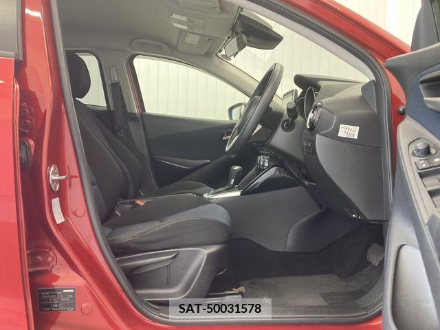 Mazda DEMIO 2015-10 359426-4
