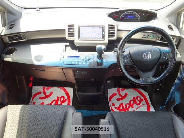 Honda FREED SPIKE 2016-06 270651-1