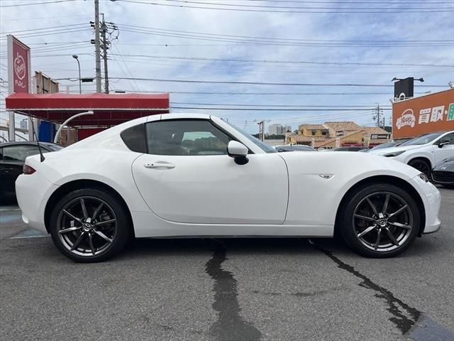 Mazda ROADSTER 2017-01 18295-3