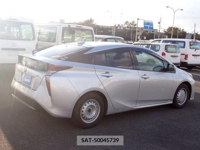 Toyota PRIUS 2018-01 216536-5