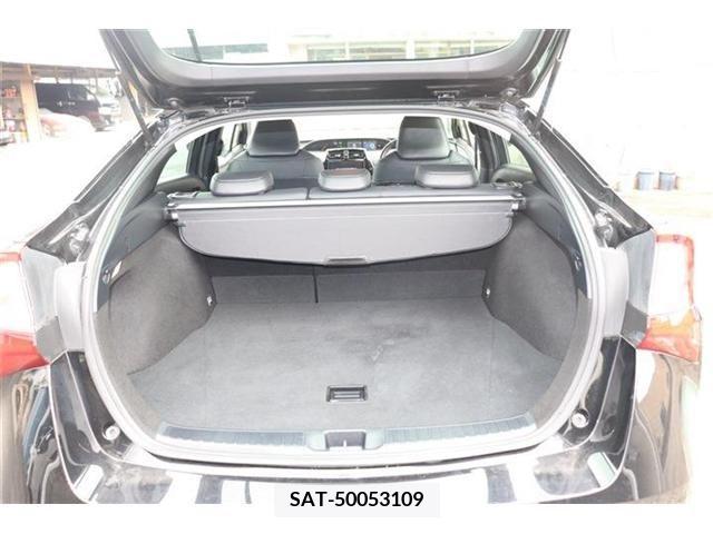 Toyota PRIUS 2019-12 255276-14