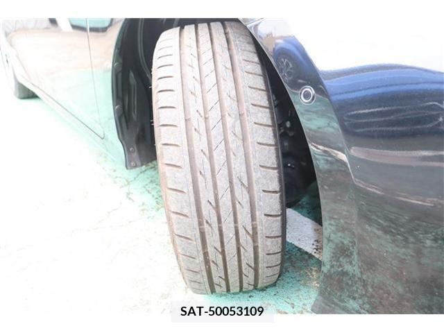 Toyota PRIUS 2019-12 255276-17