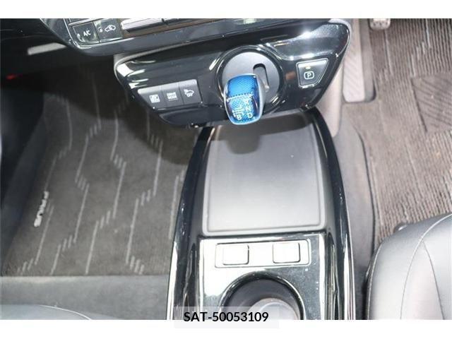 Toyota PRIUS 2019-12 255276-9