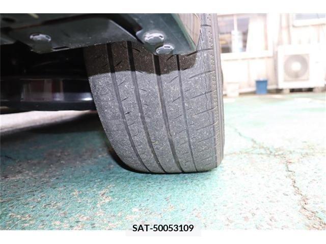 Toyota PRIUS 2019-12 255276-18